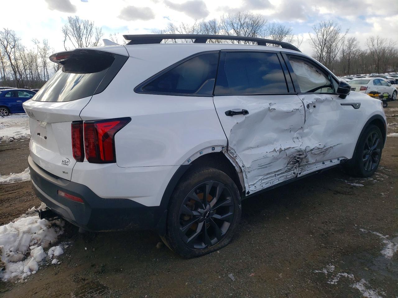 2023 KIA SORENTO