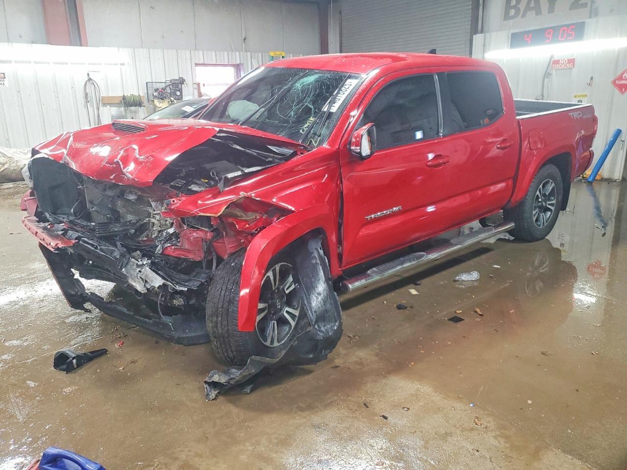 2017 TOYOTA TACOMA