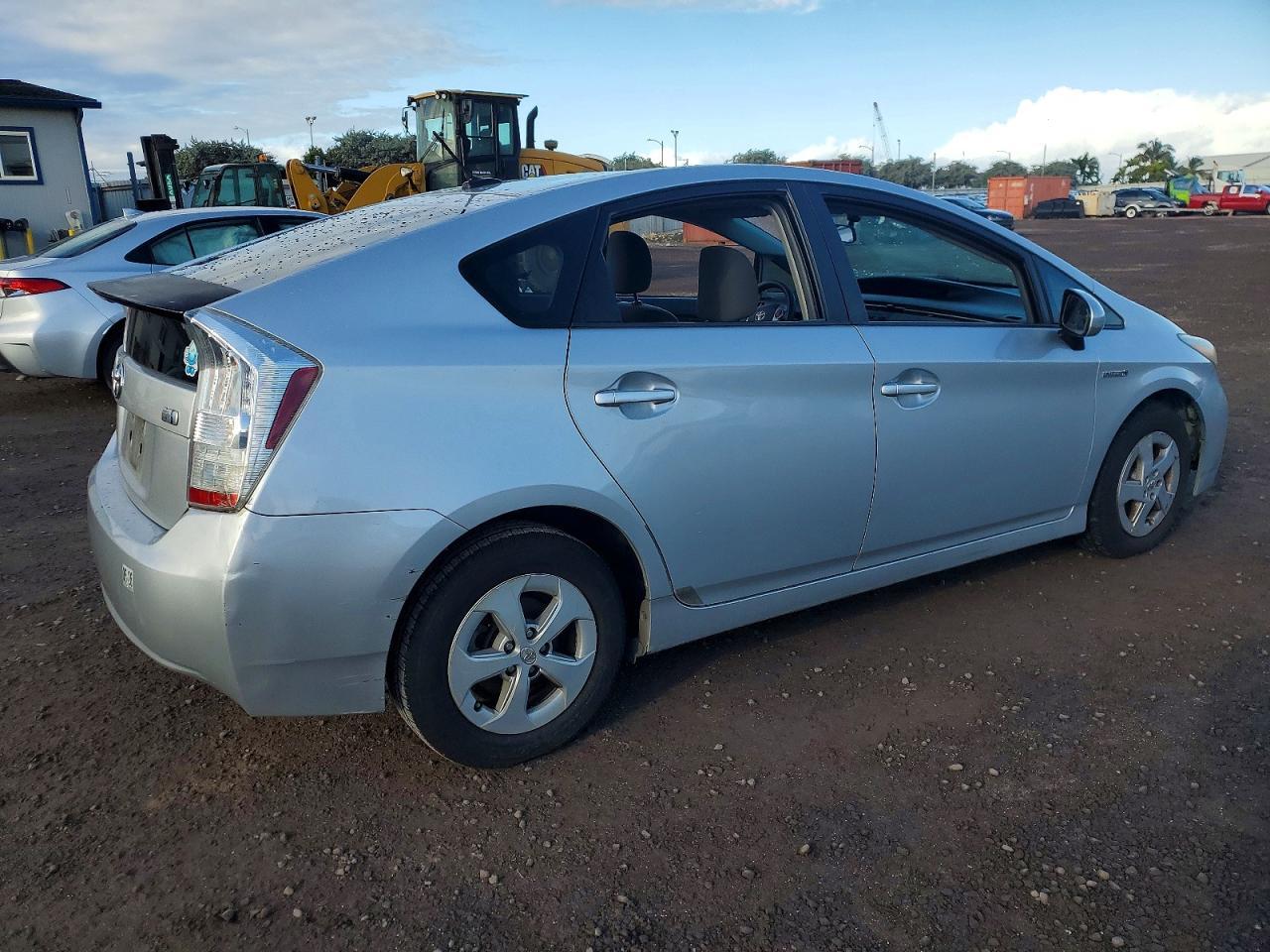 2011 TOYOTA PRIUS
