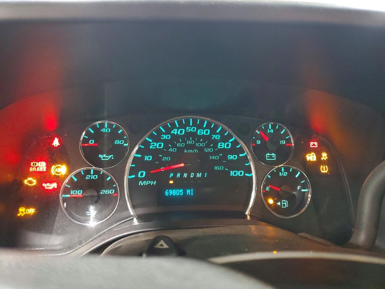 2017 CHEVROLET EXPRESS 2500