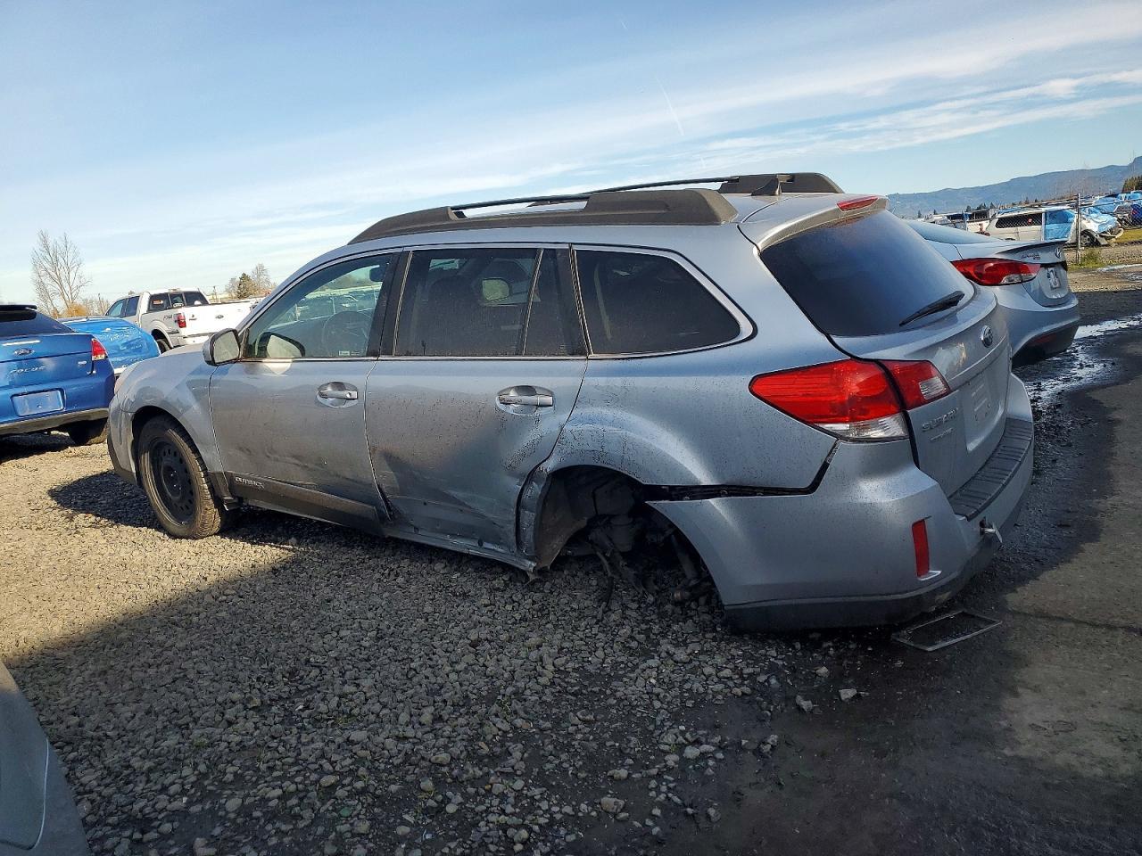 2014 SUBARU Outback