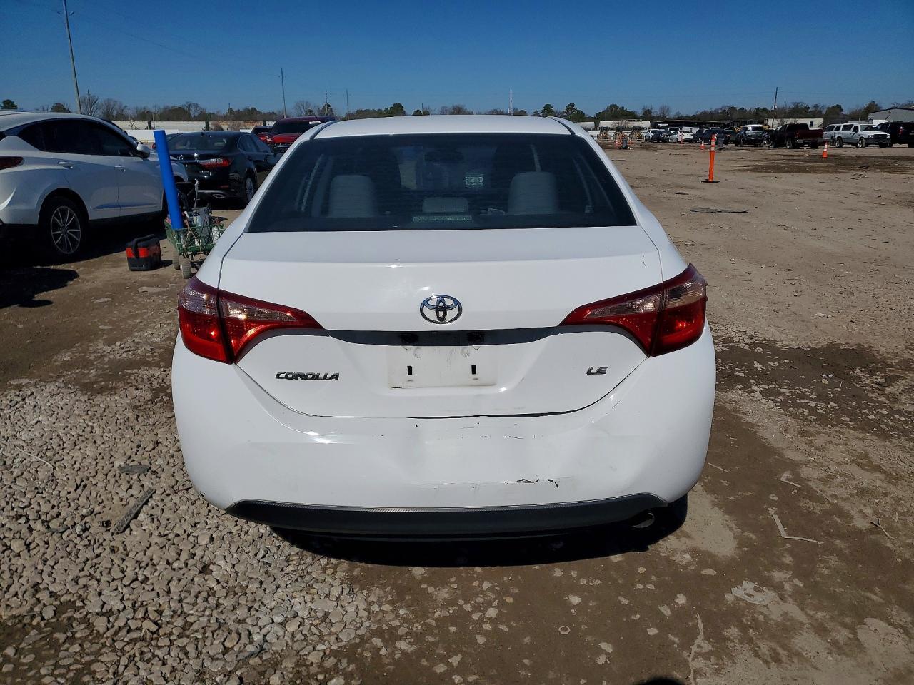 2018 TOYOTA COROLLA