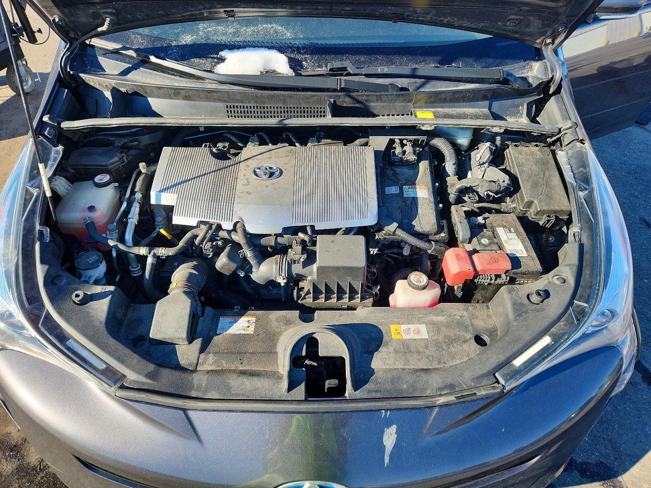 2016 TOYOTA PRIUS