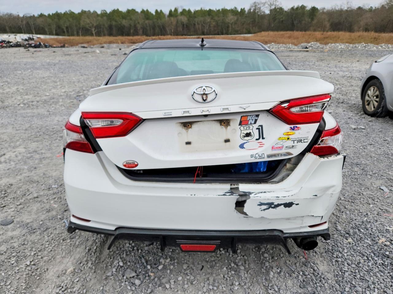 2019 TOYOTA CAMRY