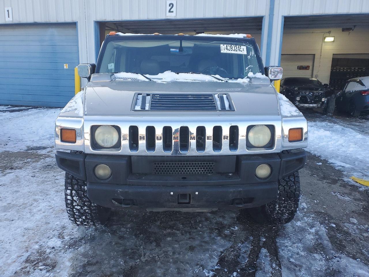 2004 HUMMER H2