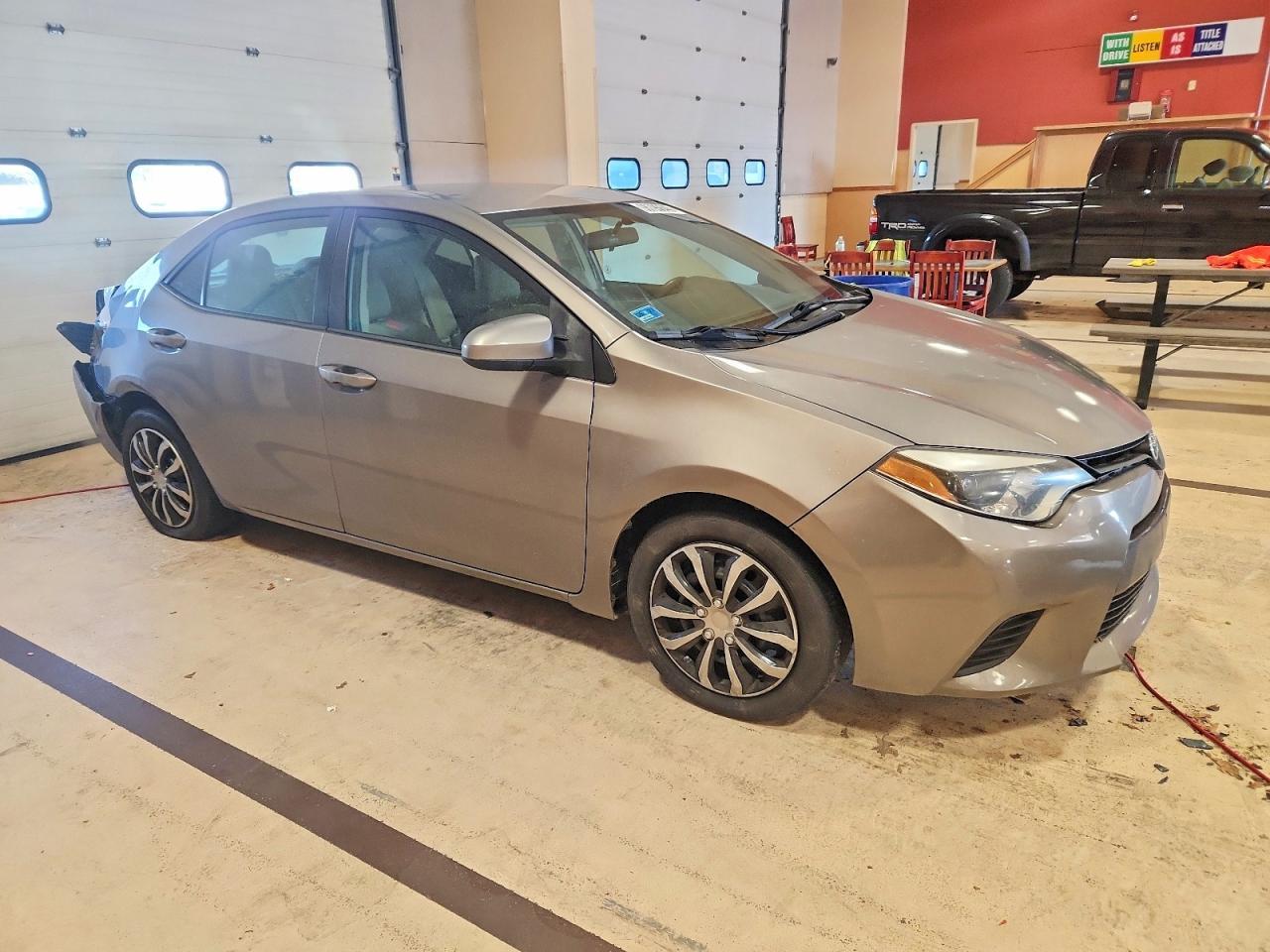 2015 TOYOTA COROLLA