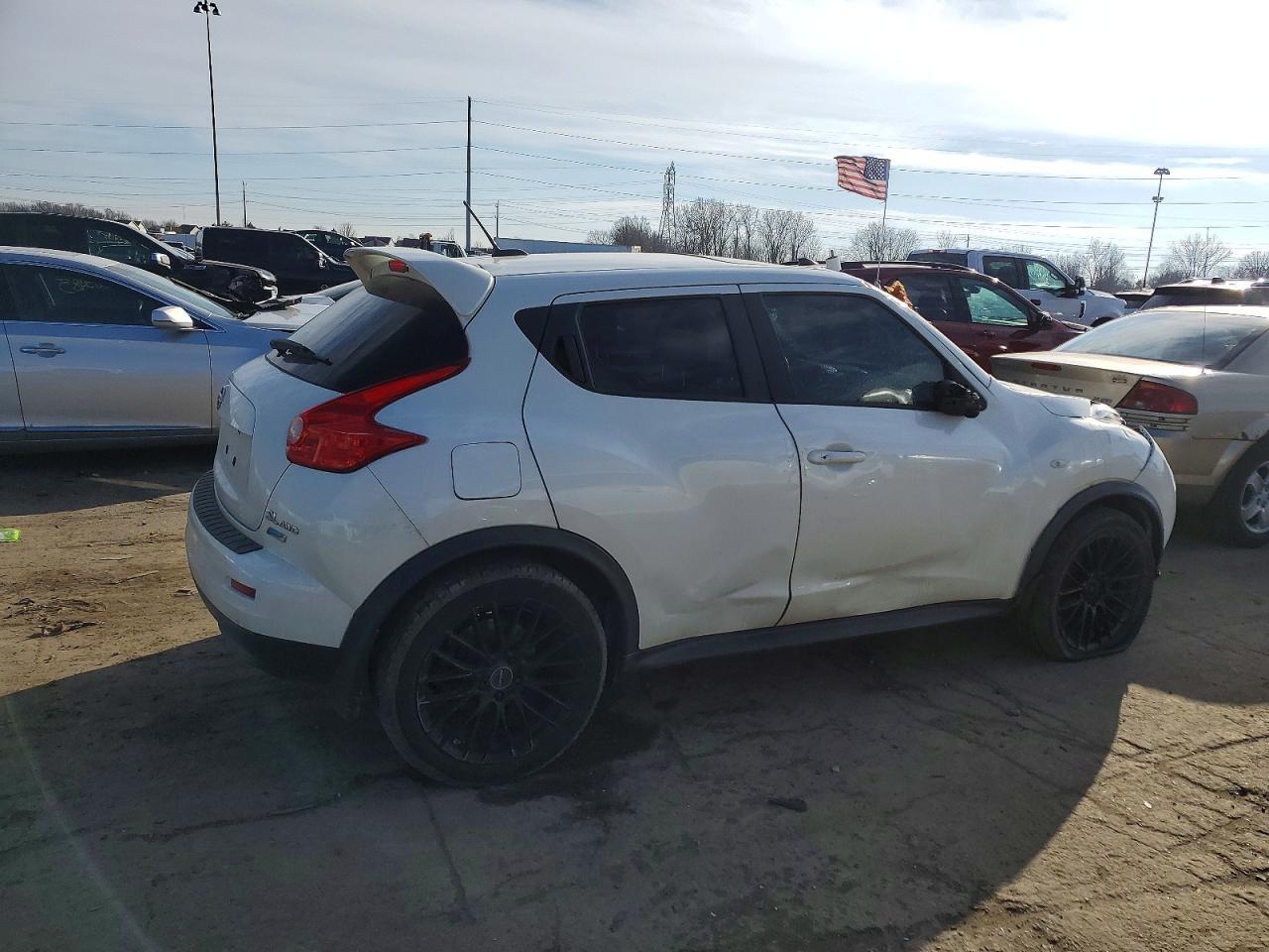 2014 NISSAN Juke