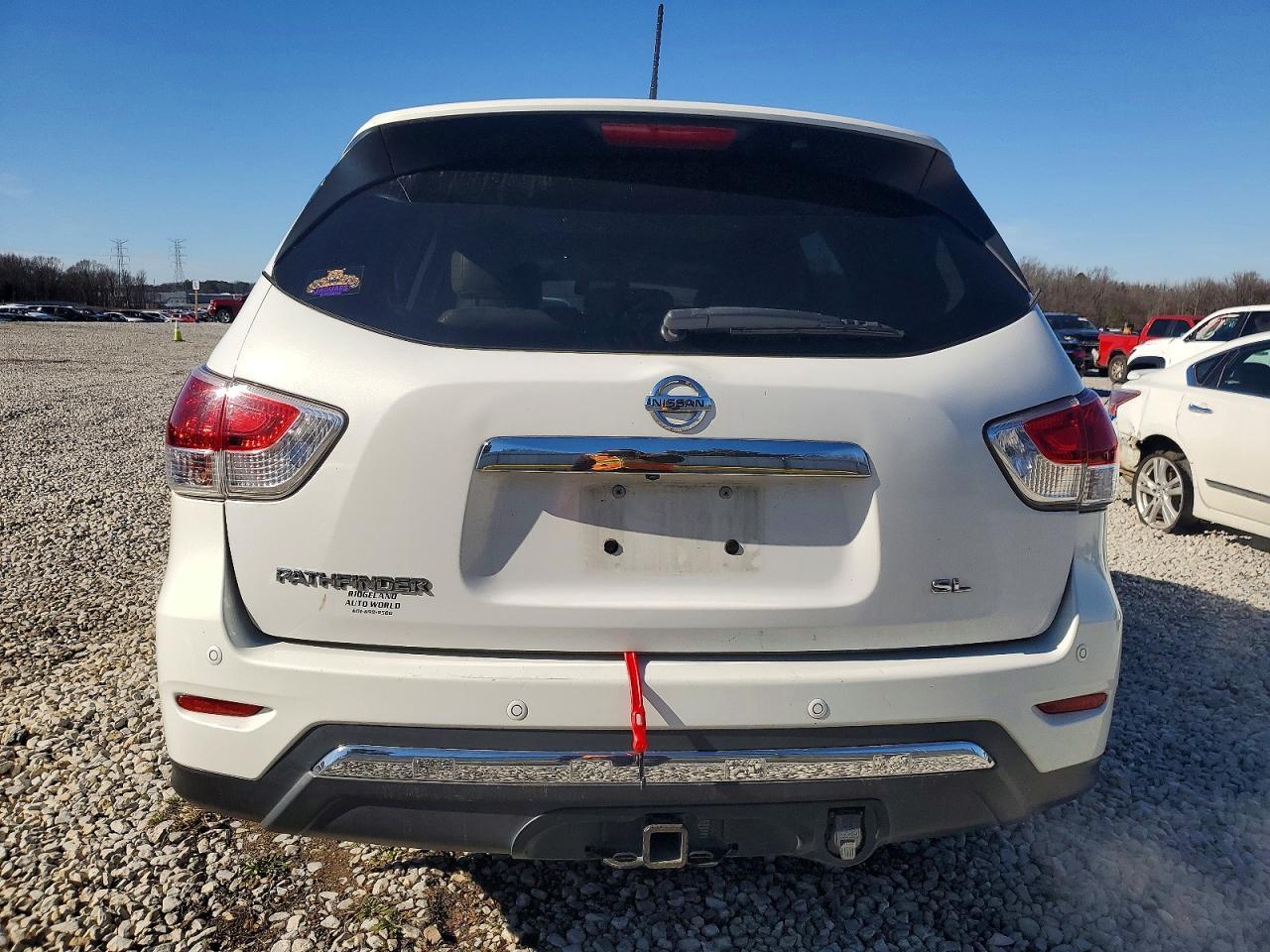 2013 NISSAN PATHFINDER