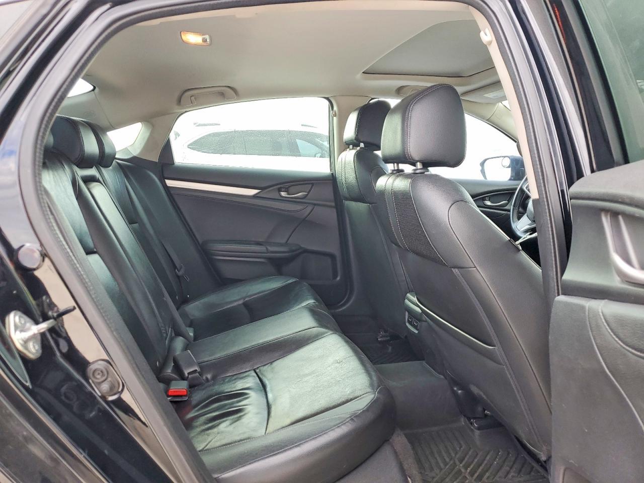2016 HONDA CIVIC