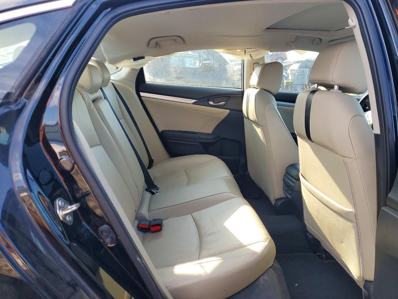 2016 HONDA CIVIC