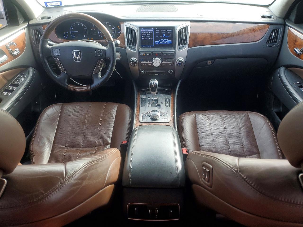 2013 HYUNDAI Equus