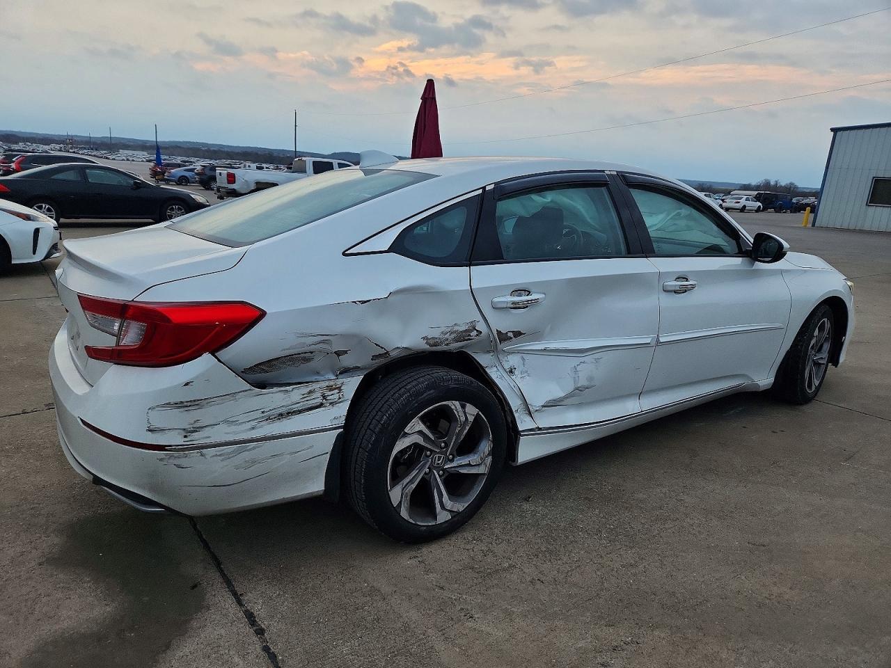 2018 HONDA ACCORD