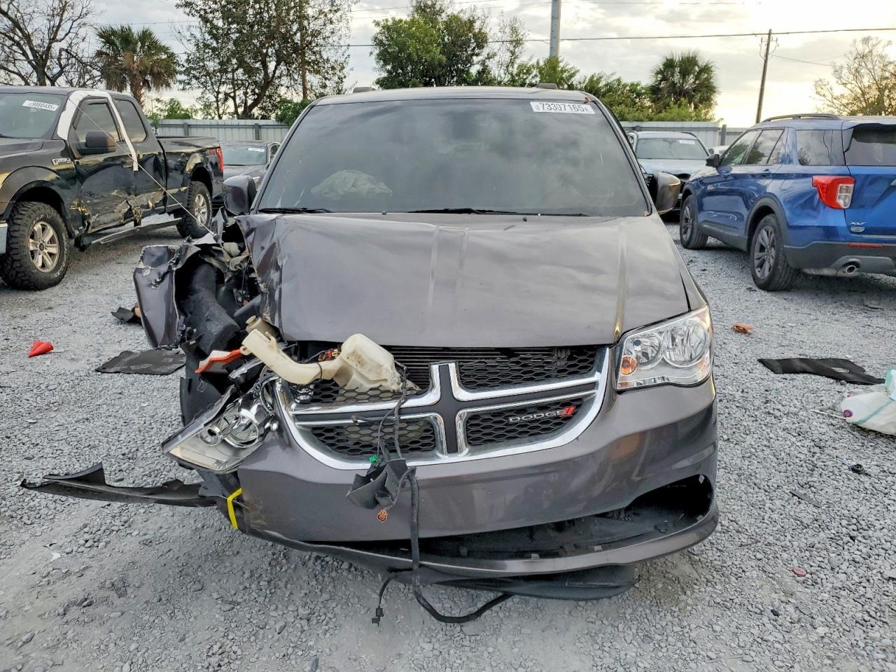 2017 DODGE GRAND CARAVAN