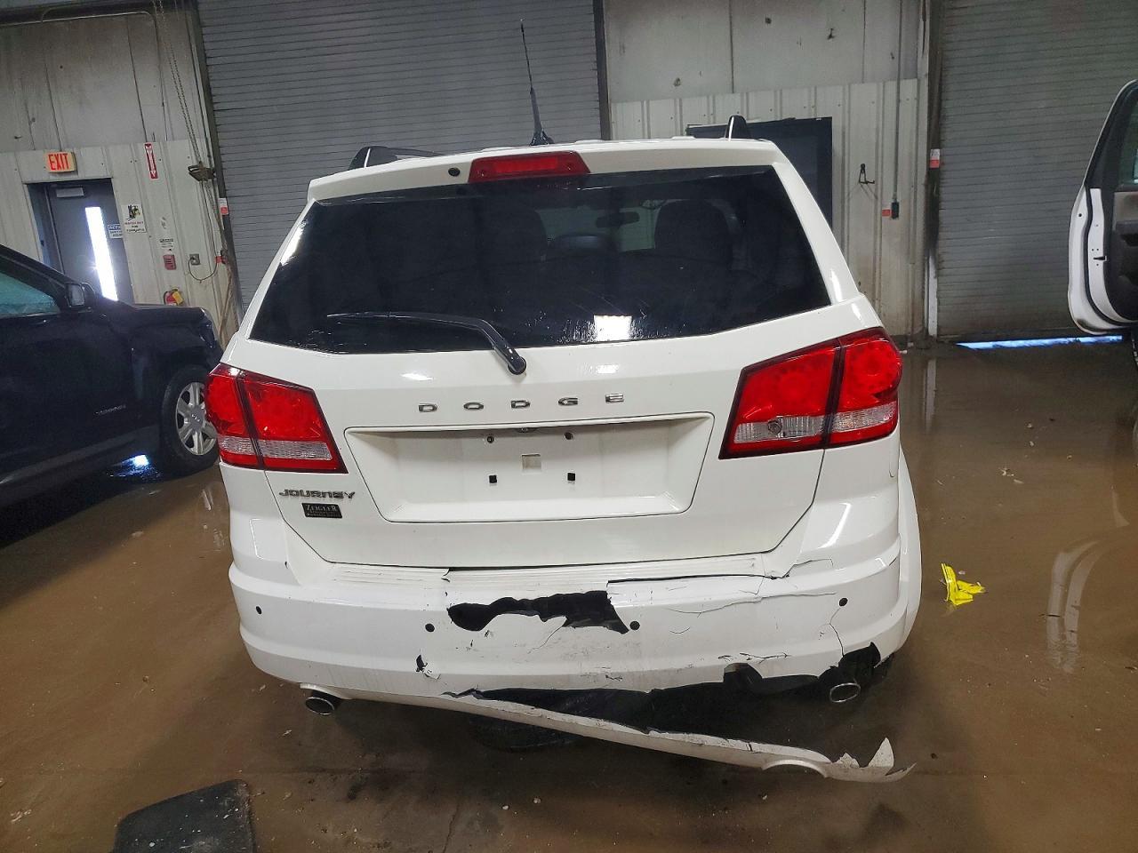2011 DODGE JOURNEY