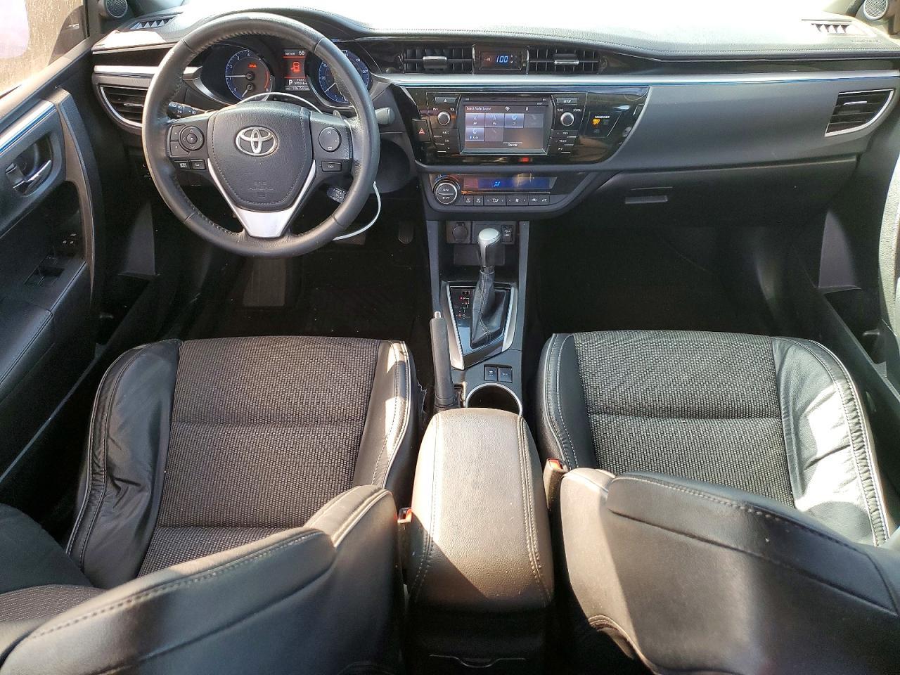 2016 TOYOTA COROLLA