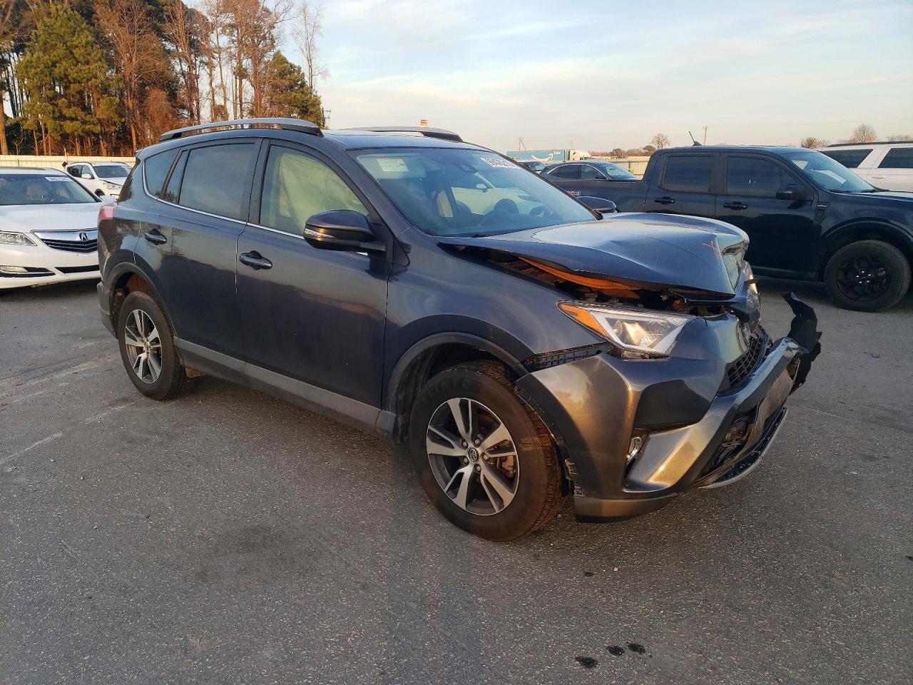 2018 TOYOTA RAV4