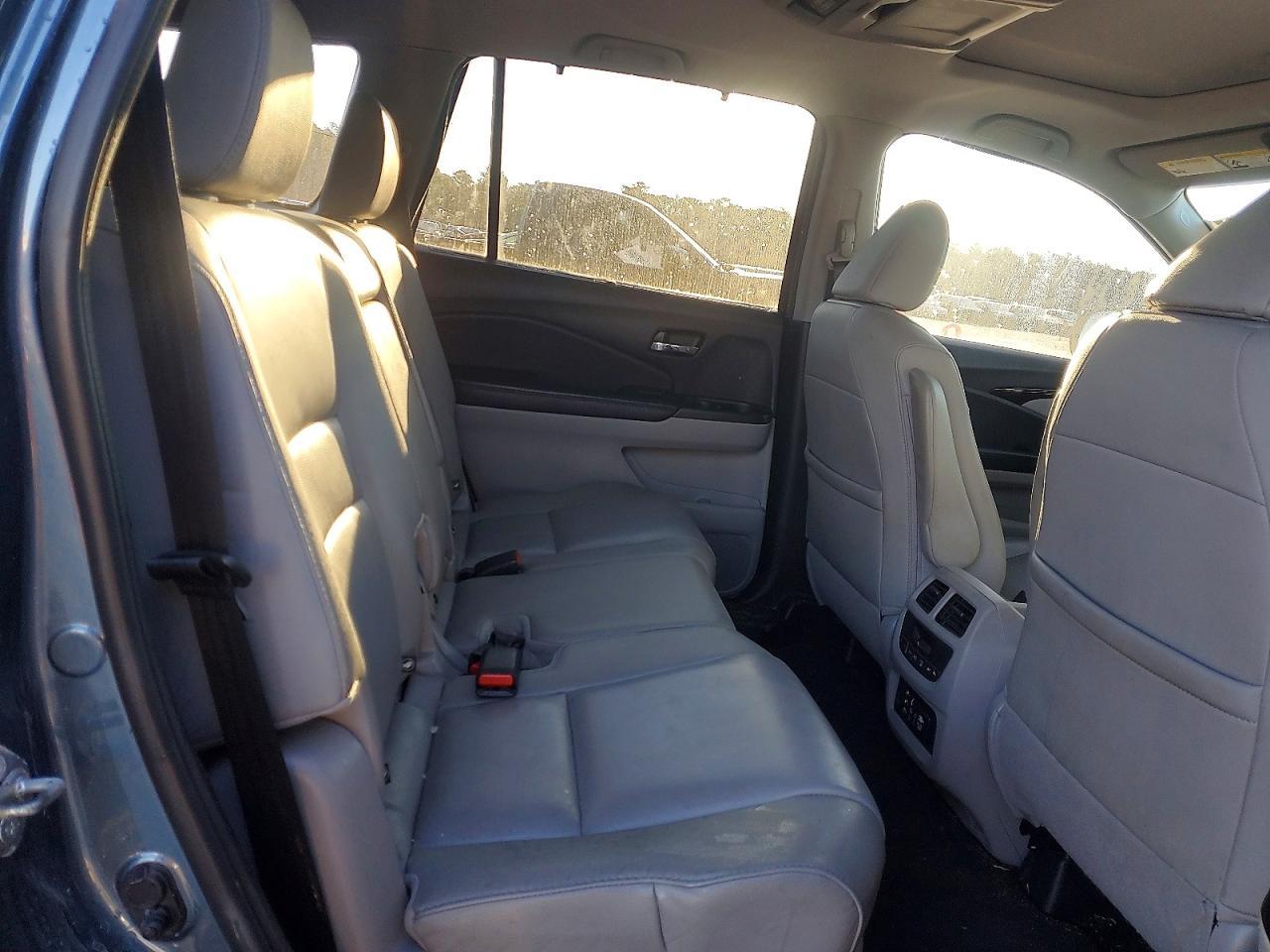 2018 HONDA PILOT
