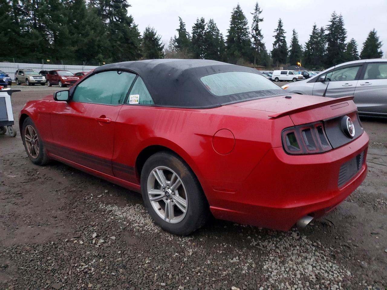2013 FORD MUSTANG