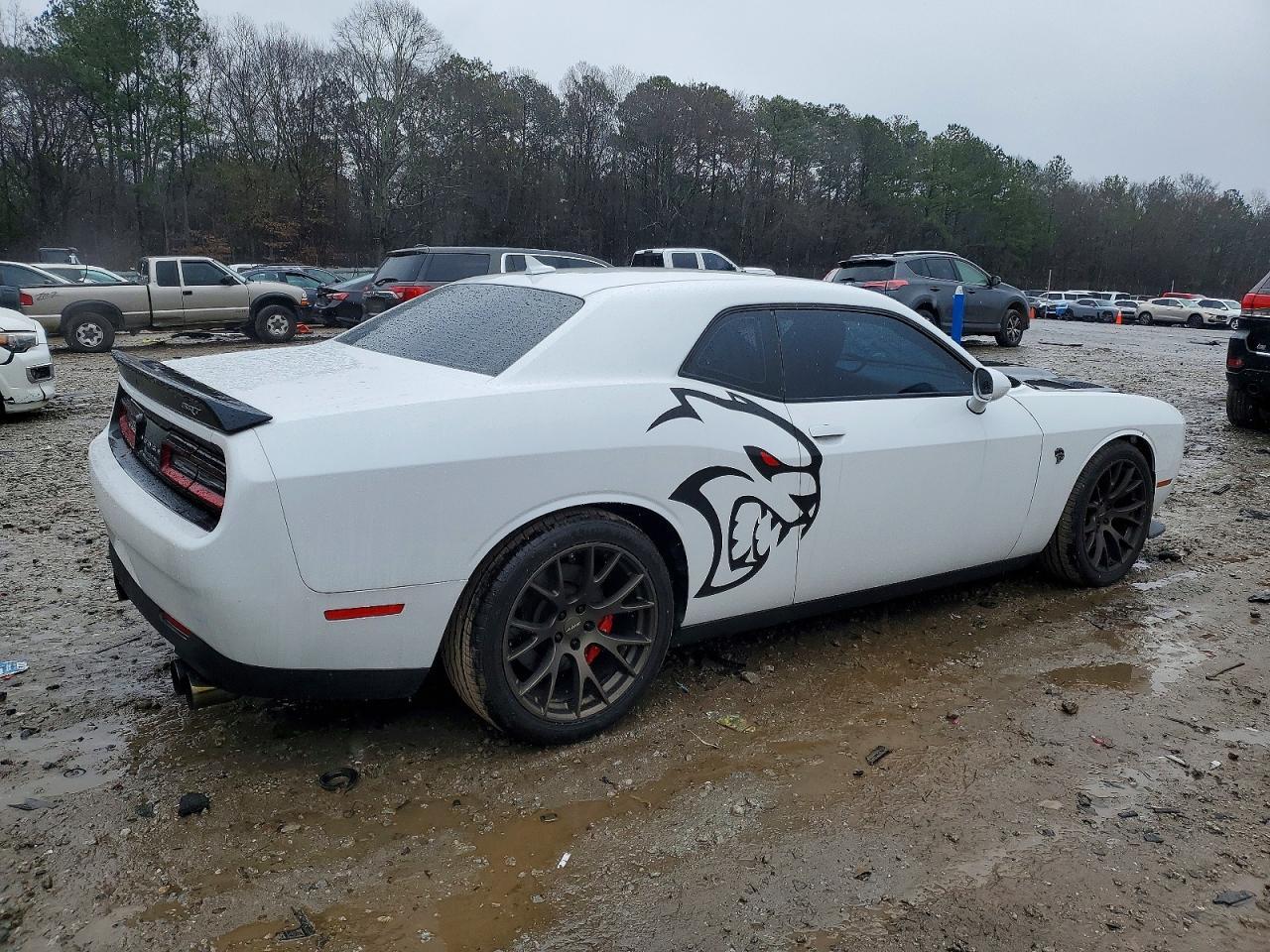 2016 DODGE Challenger