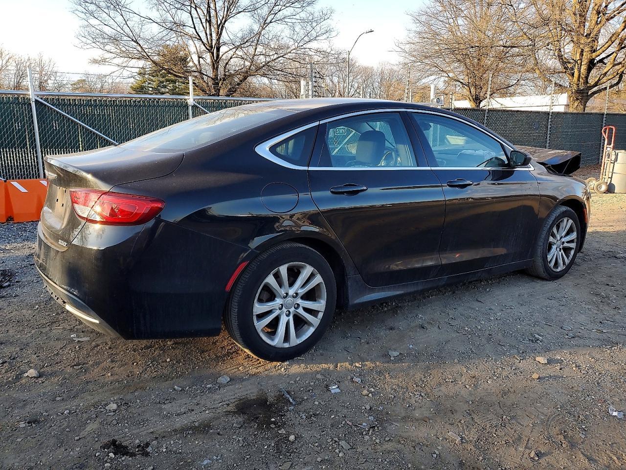 2016 CHRYSLER 200