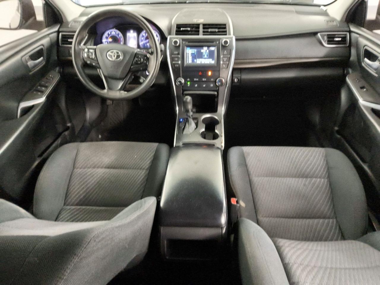 2016 TOYOTA CAMRY