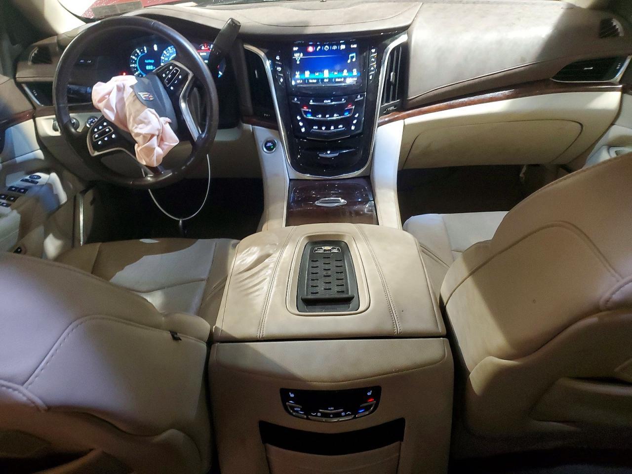 2016 CADILLAC ESCALADE
