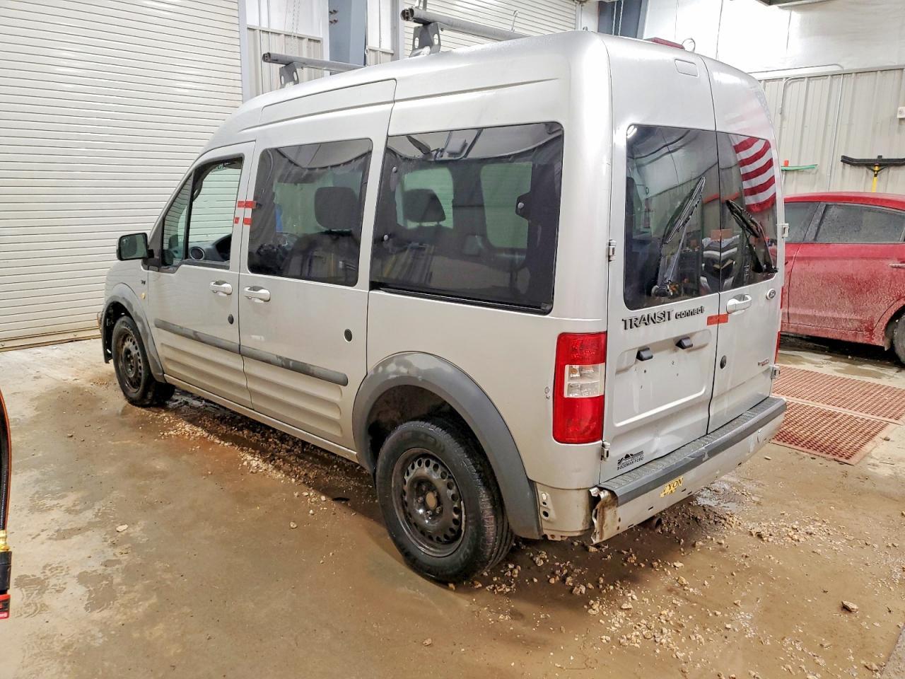 2011 FORD TRANSIT CONNECT