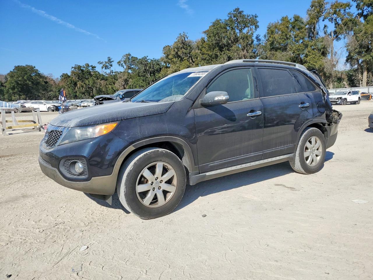 2013 KIA SORENTO