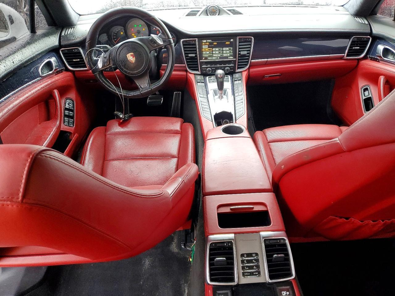 2014 PORSCHE Panamera