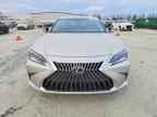 2023 LEXUS ES 300H