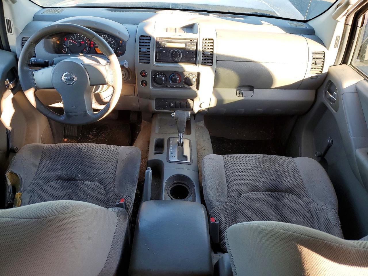 2012 NISSAN Frontier