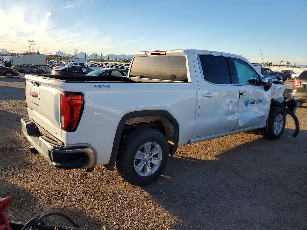 2025 GMC Sierra