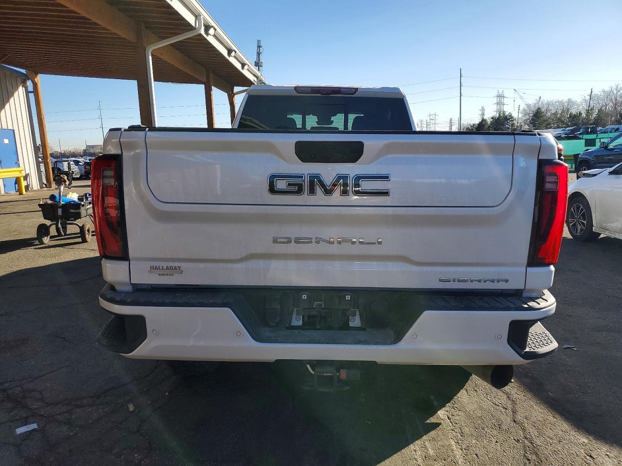2024 GMC Sierra