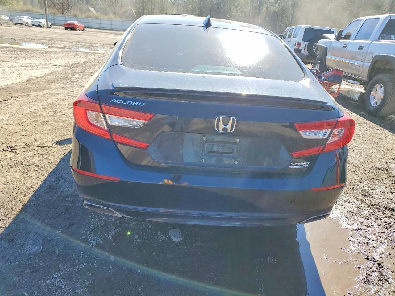 2022 HONDA ACCORD