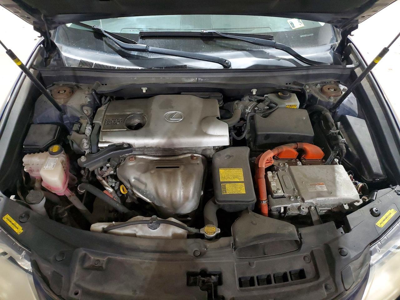2013 LEXUS ES 300H