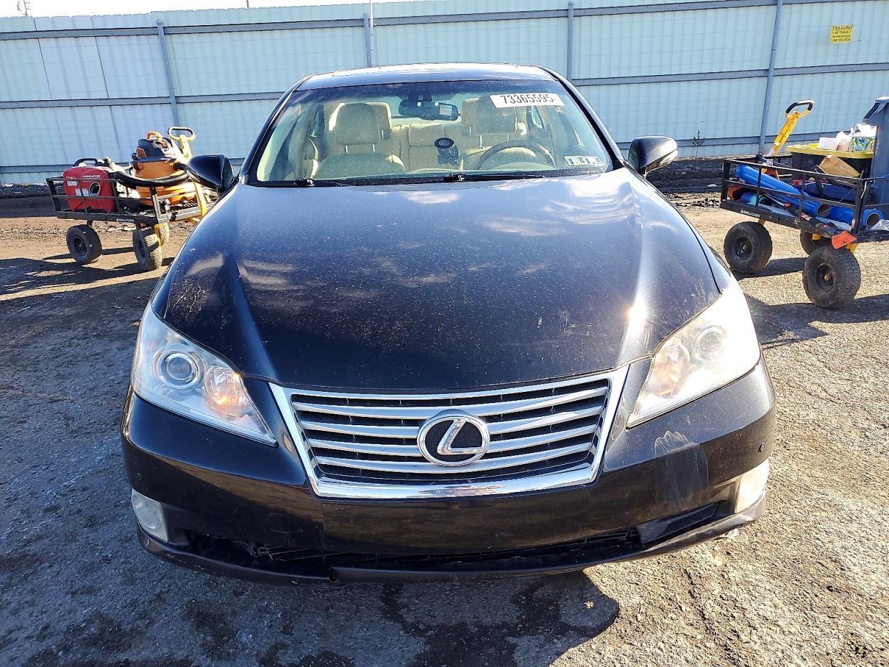 2011 LEXUS ES 350