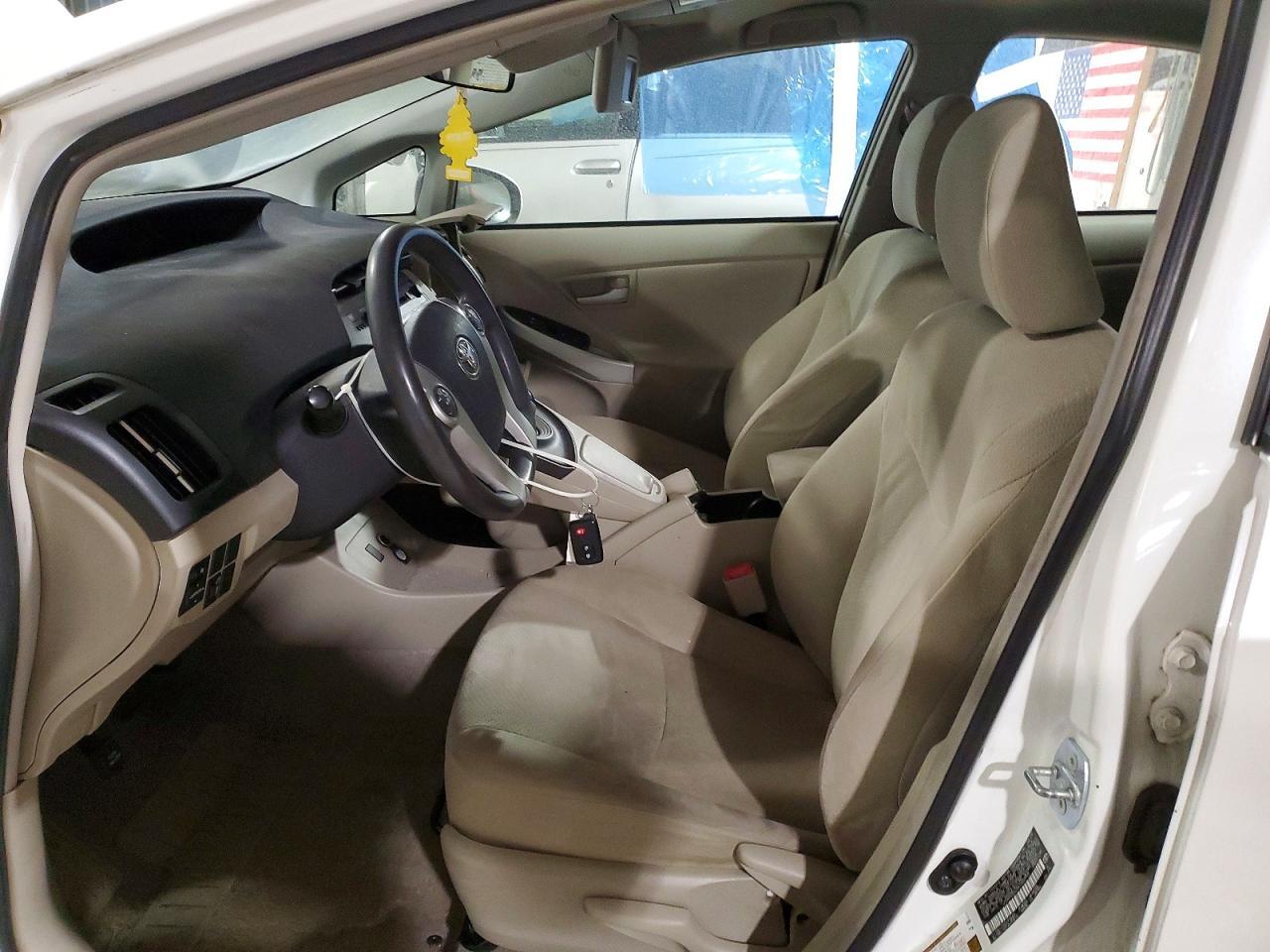 2010 TOYOTA PRIUS