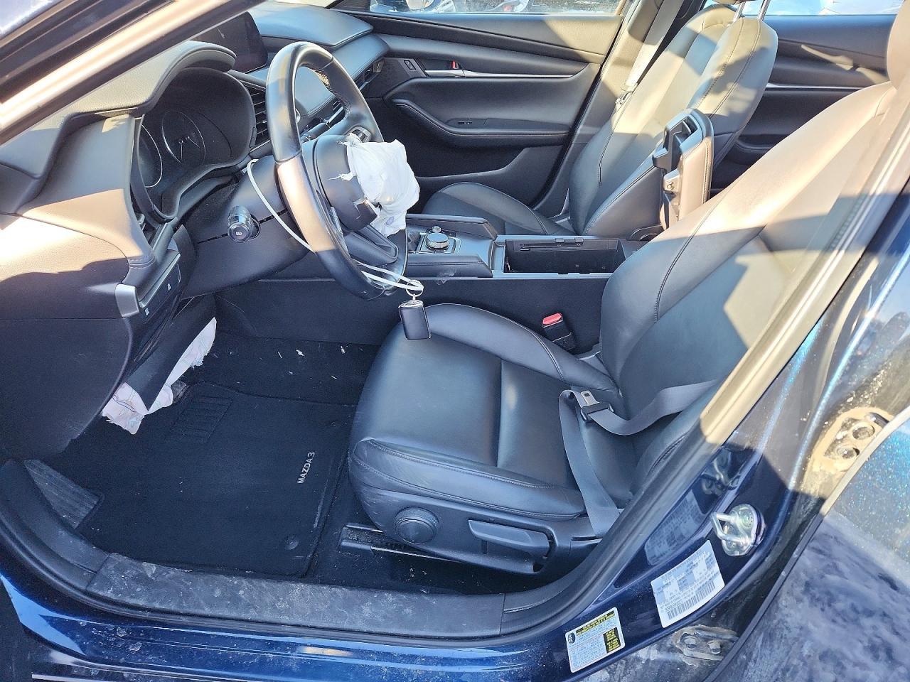 2021 MAZDA 3