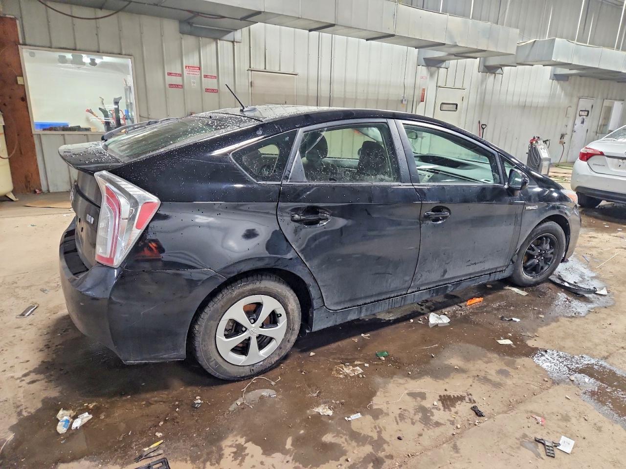 2014 TOYOTA PRIUS