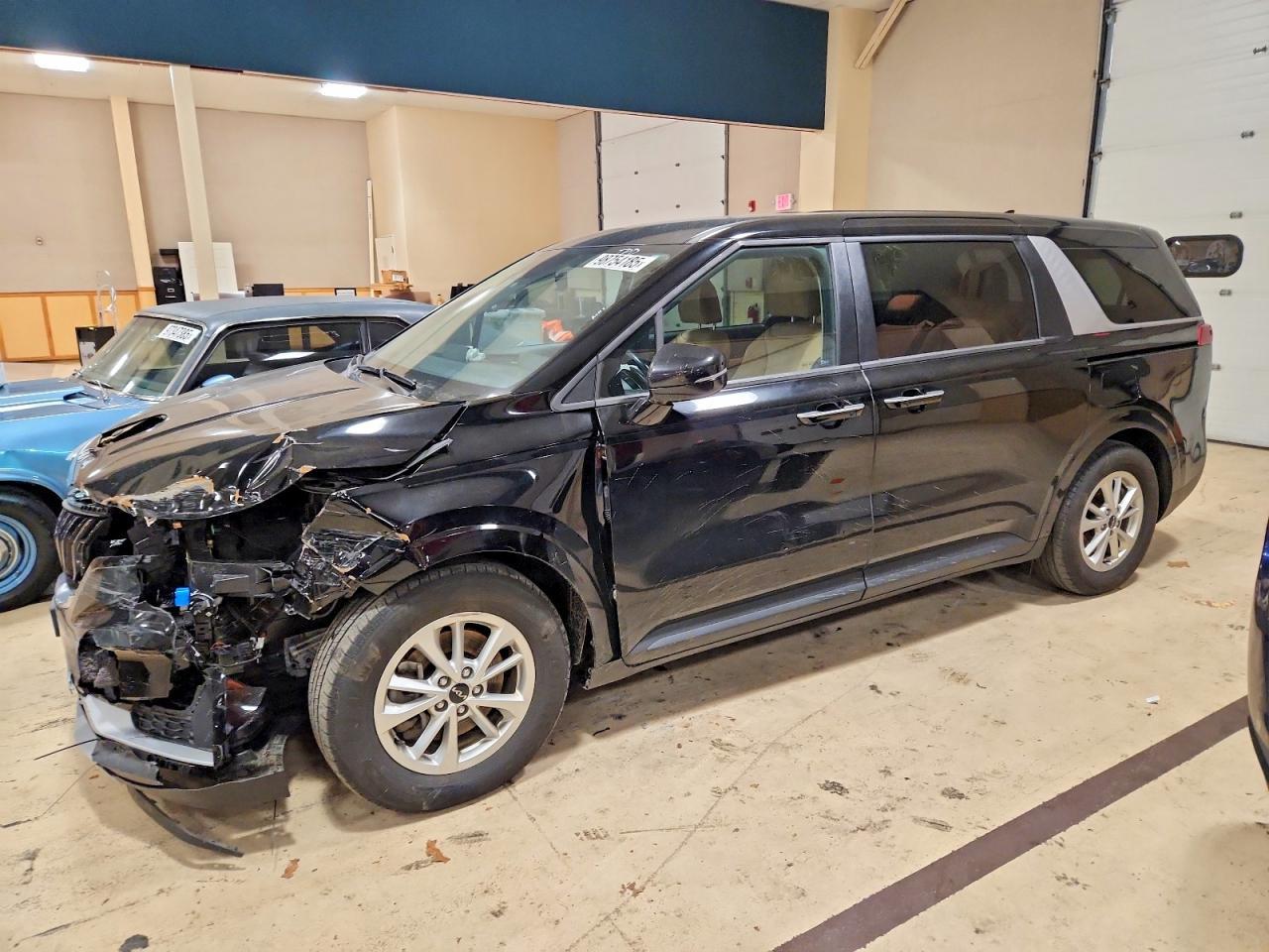 2022 KIA Carnival