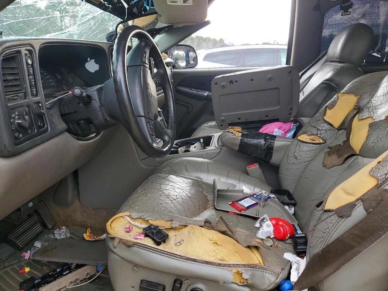 2003 CHEVROLET Tahoe