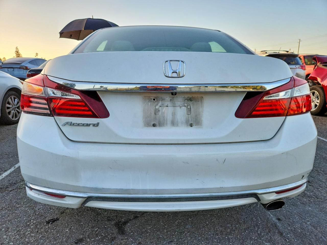 2016 HONDA ACCORD