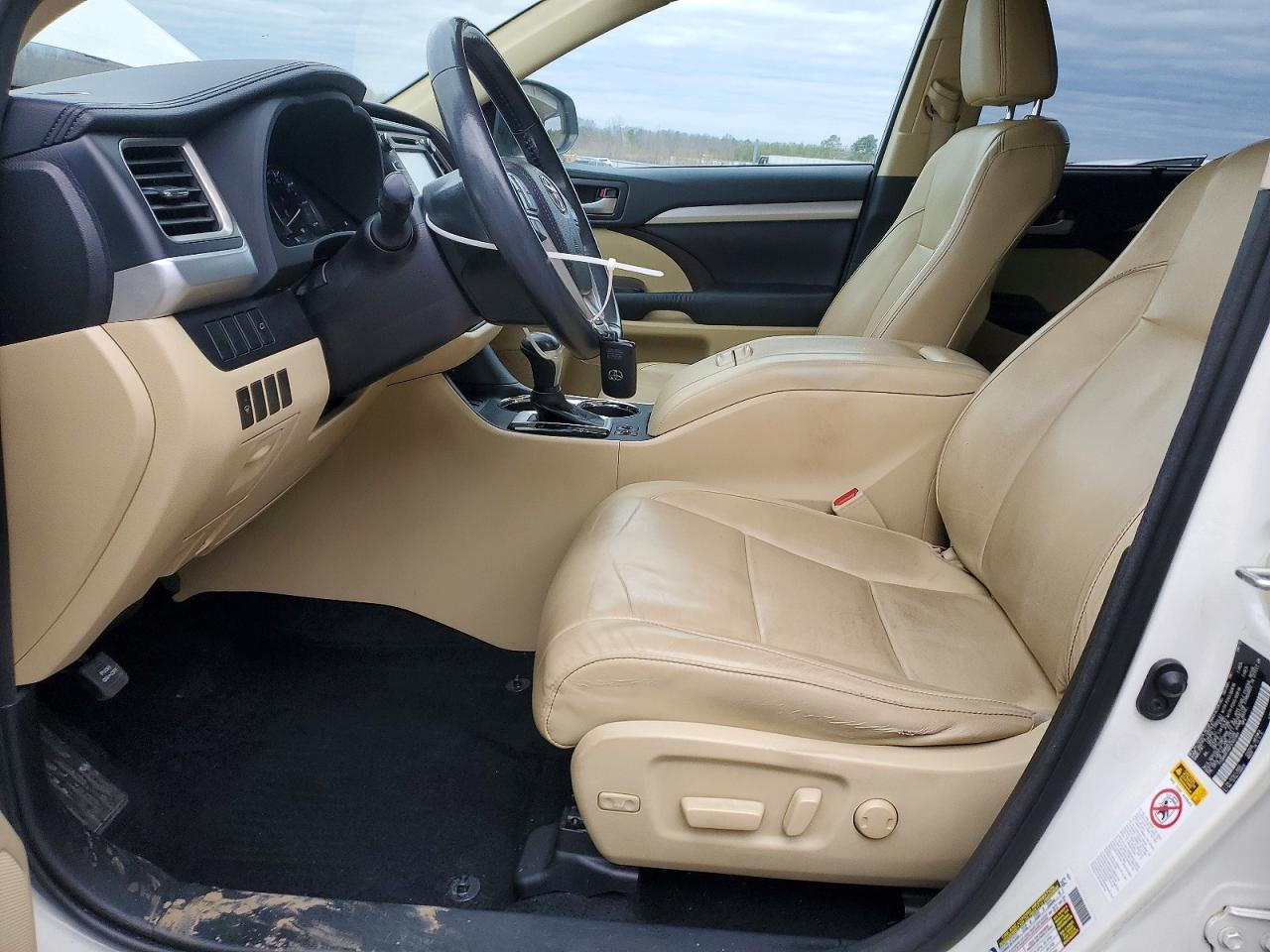 2015 TOYOTA HIGHLANDER