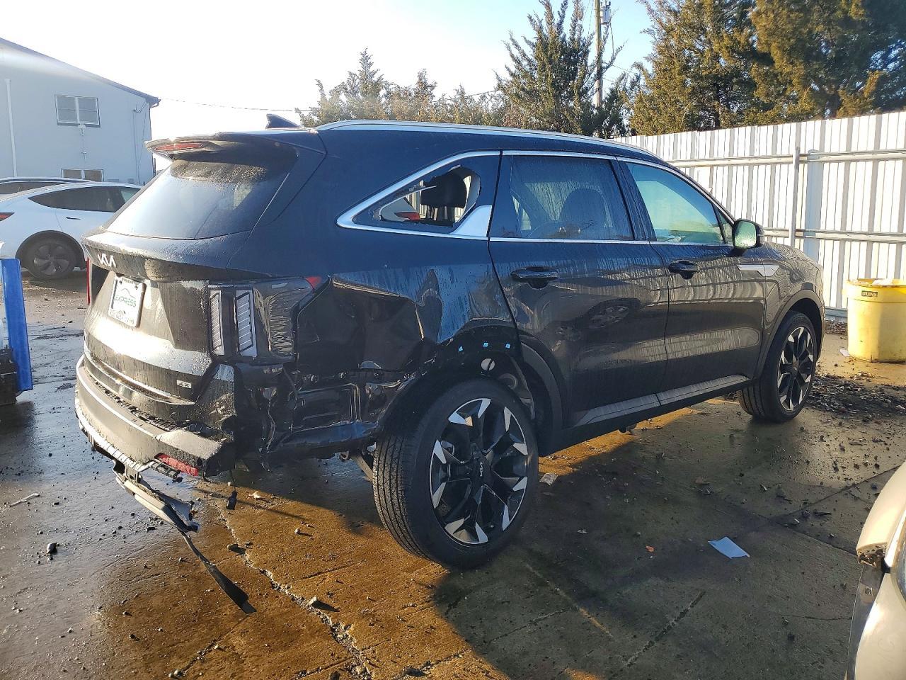 2025 KIA SORENTO
