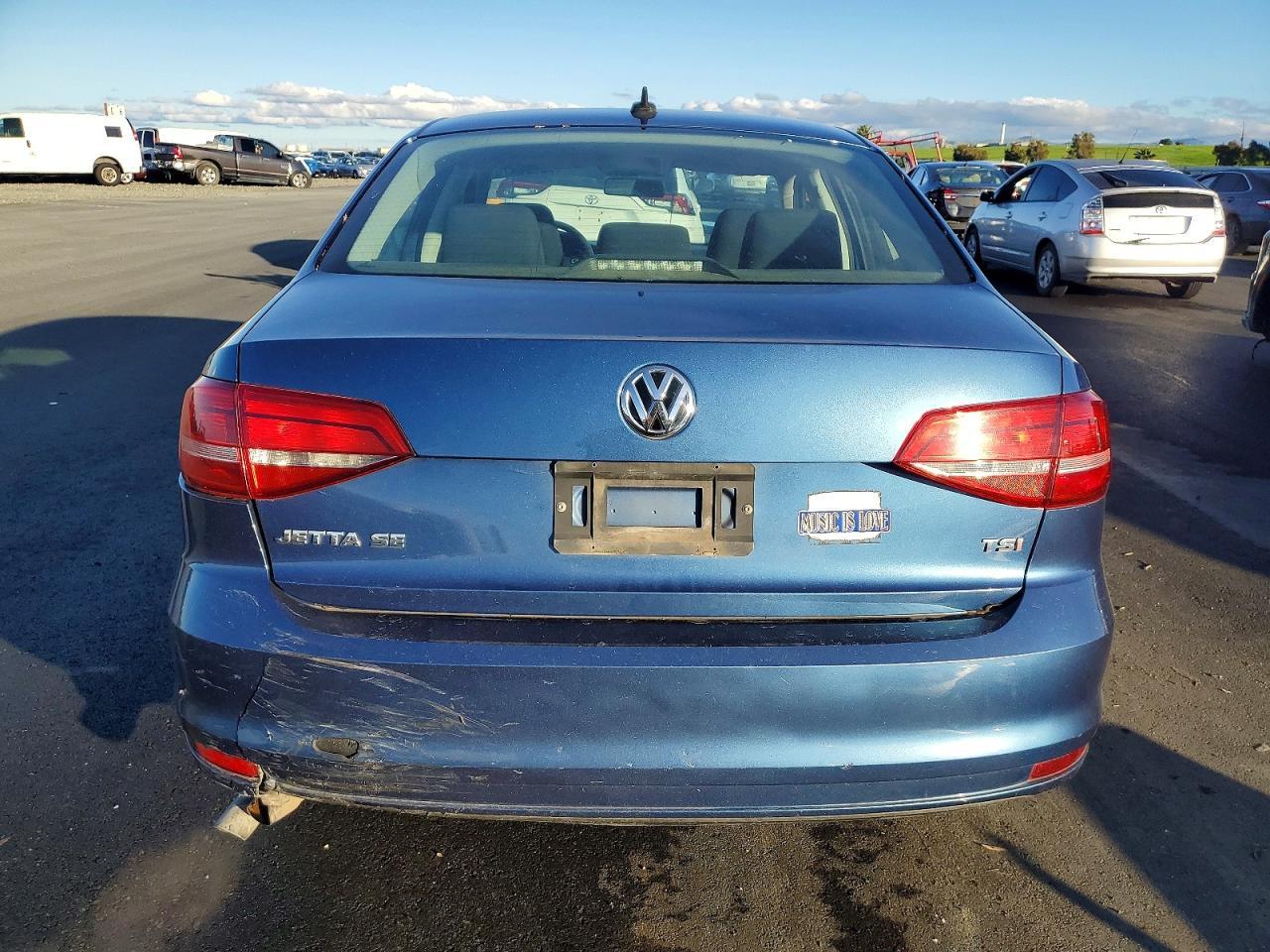 2015 VOLKSWAGEN JETTA