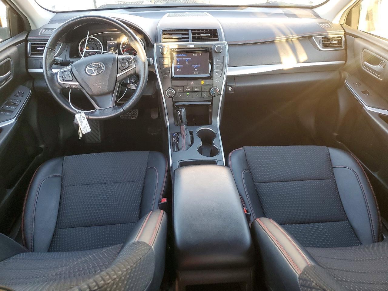 2015 TOYOTA CAMRY