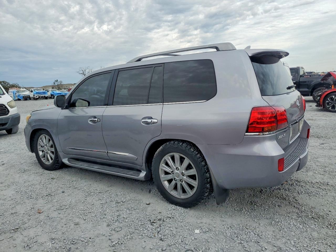 2010 LEXUS LX 570