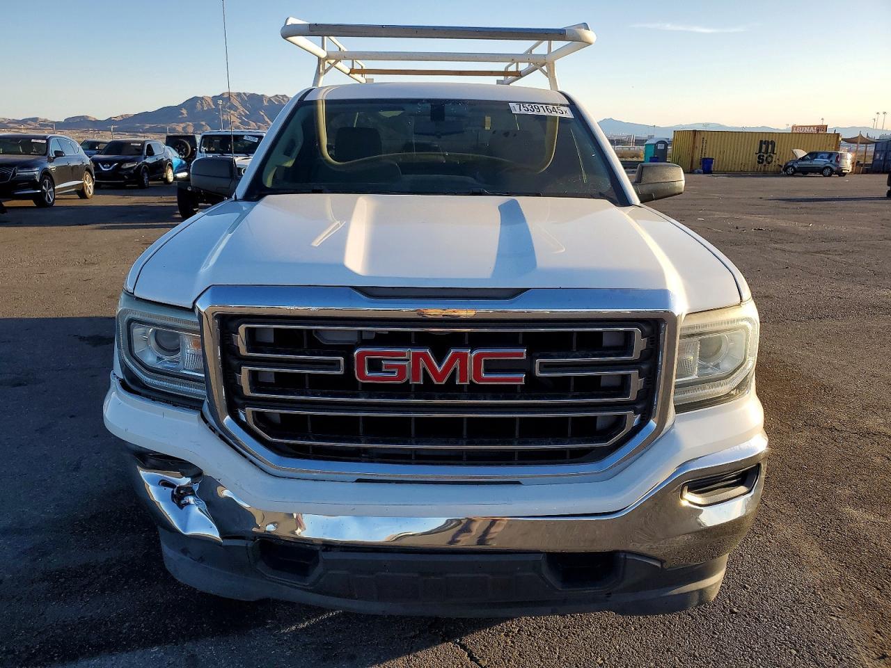 2016 GMC Sierra