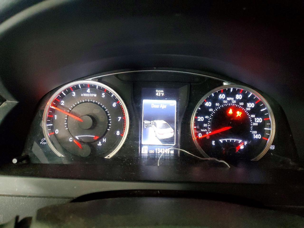 2015 TOYOTA CAMRY