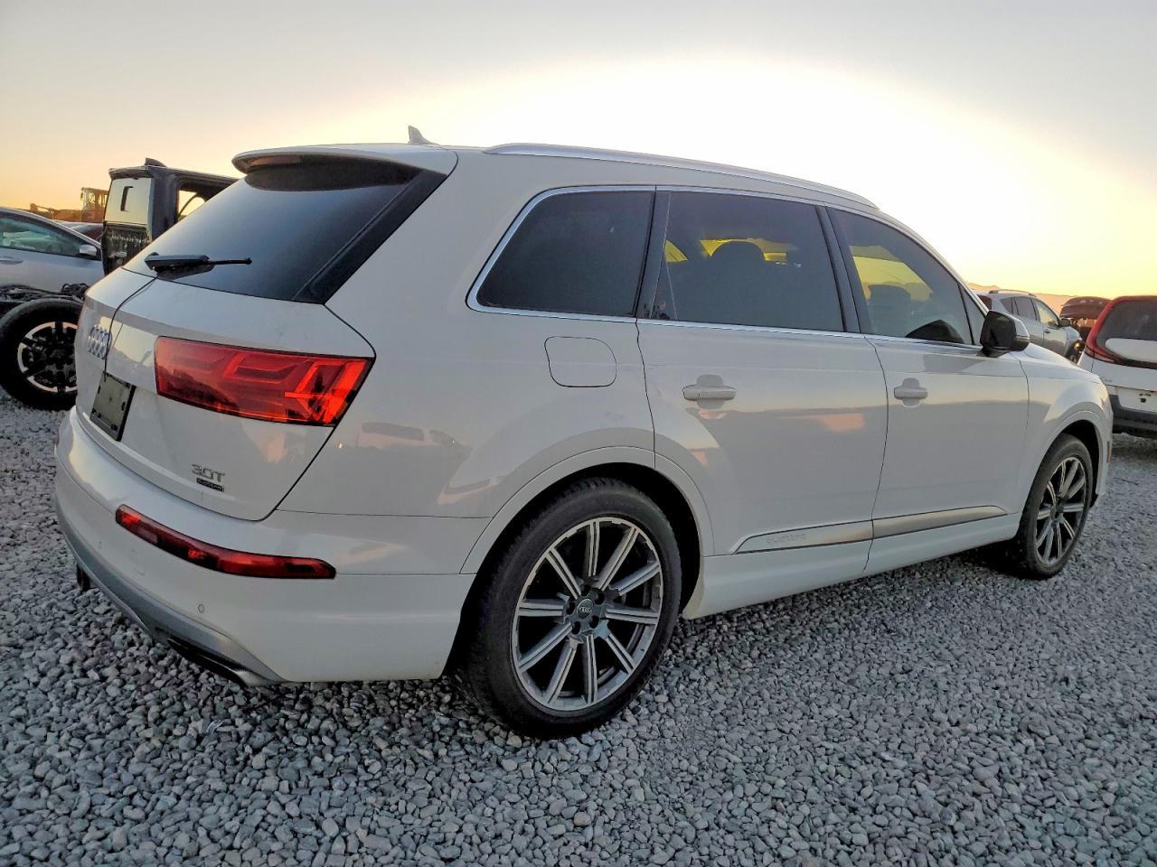 2018 AUDI Q7